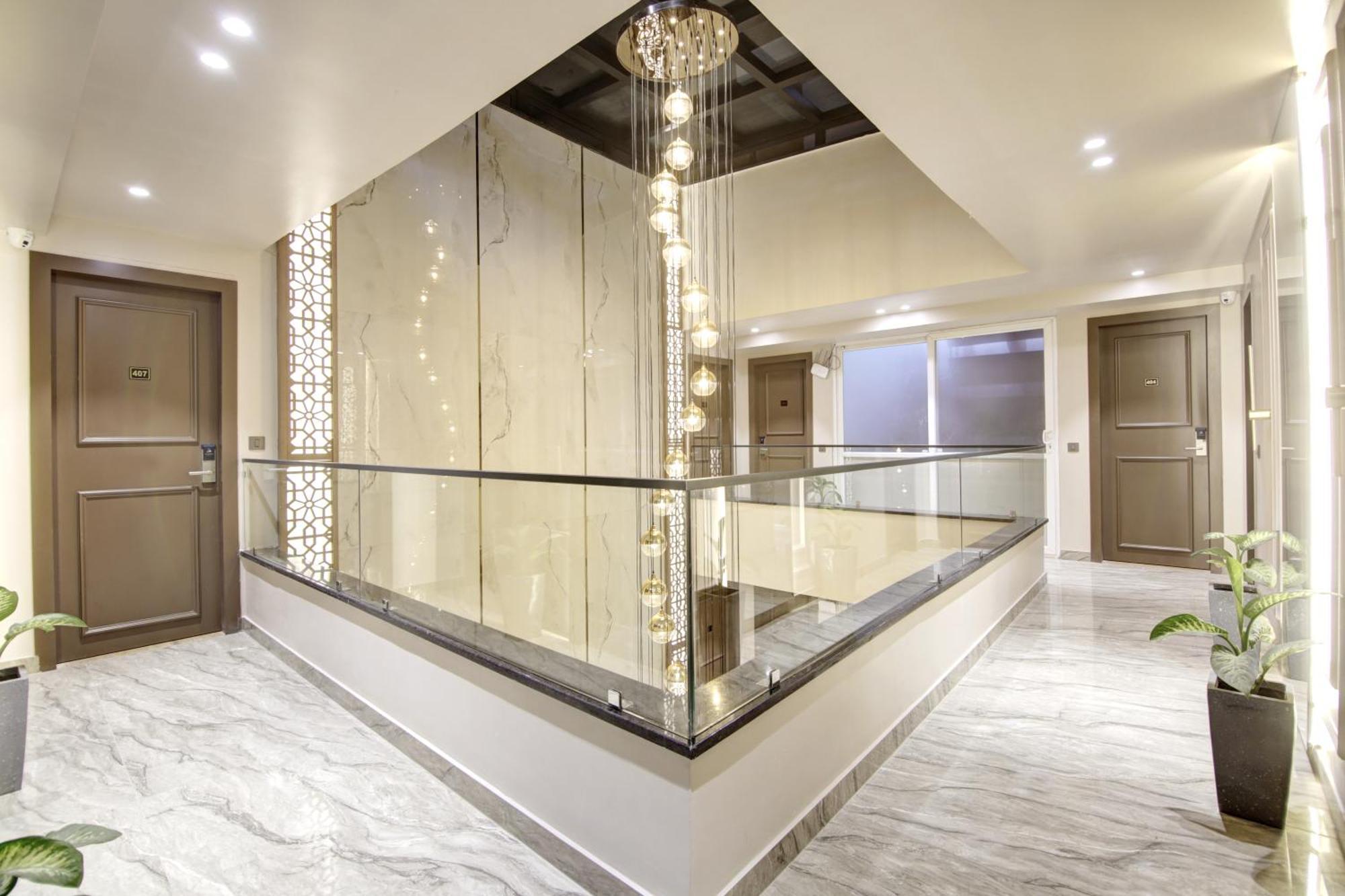 Saltstayz Premier - Near Golf Course Road & Sector 57 Gurgaon Exterior foto