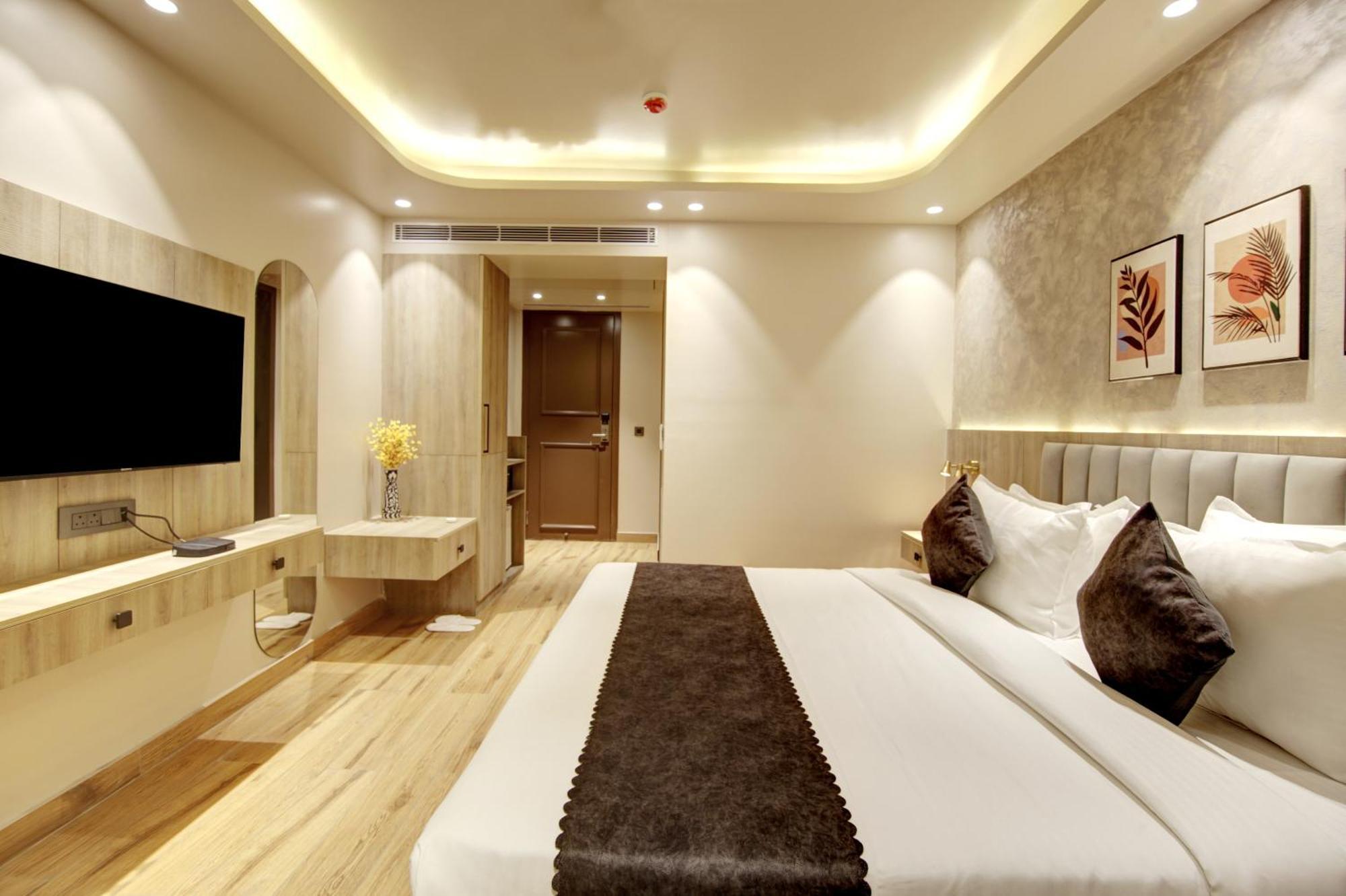 Saltstayz Premier - Near Golf Course Road & Sector 57 Gurgaon Exterior foto