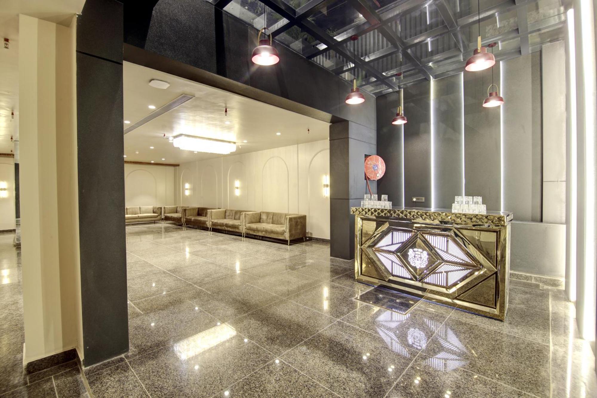 Saltstayz Premier - Near Golf Course Road & Sector 57 Gurgaon Exterior foto