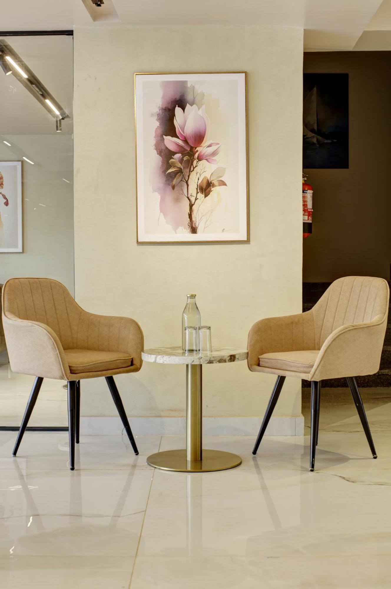 Saltstayz Premier - Near Golf Course Road & Sector 57 Gurgaon Exterior foto